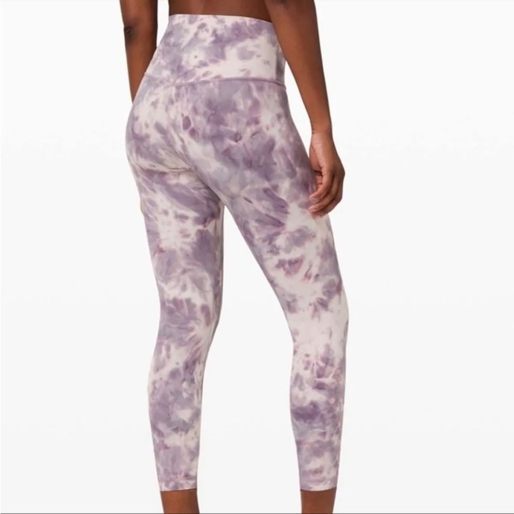 EUC Lululemon Align Leggings 23” Diamond Dye